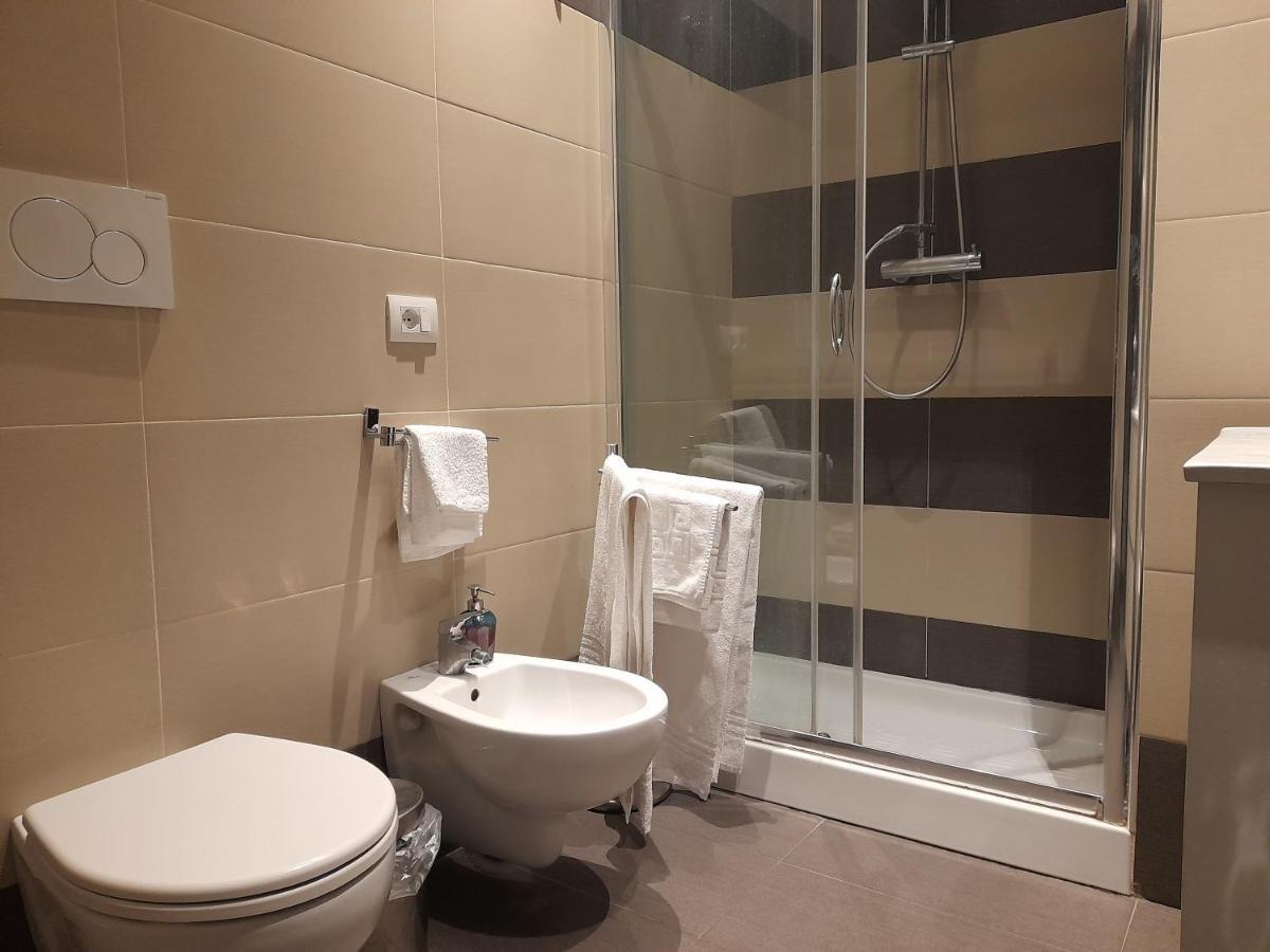 Quadruple Room Private Bathroom,1148056009:JPEG